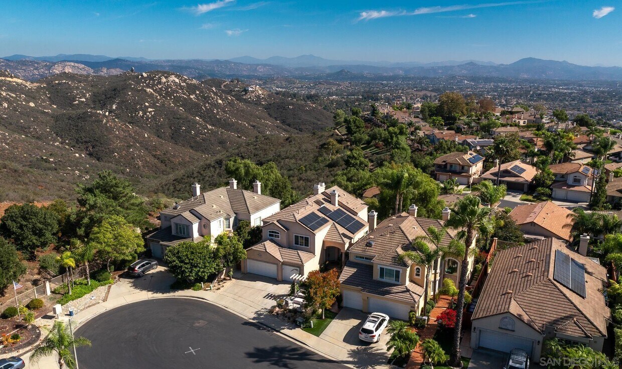 Foto principal - 2279 Rock Crest Glen