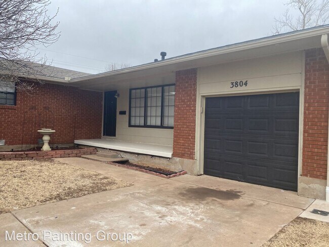 Foto del edificio - 3 br, 1.5 bath House - 3804 NW Columbia