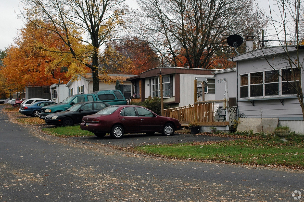 Building Photo - Arbor Estates