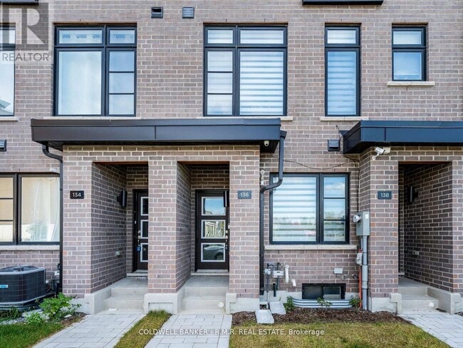 Photo du bâtiment - 136 Brockley Dr