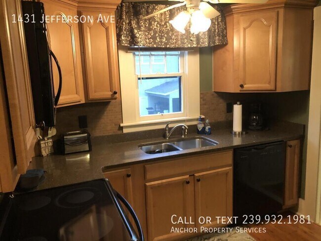 Foto del edificio - 1431 Jefferson Ave