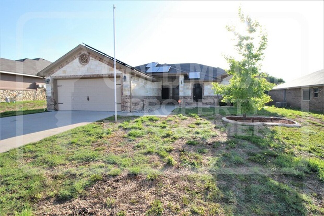 Primary Photo - 9900 Taylor Renee, Killeen, 76542