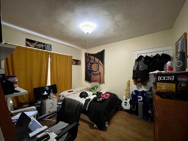 Foto del edificio - No Brokers Fee, Pets friendly Unit, Laundr...