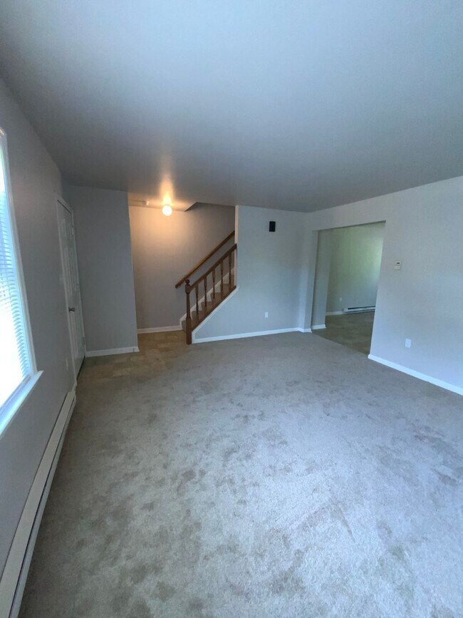 Building Photo - 3 br, 1.5 bath House - 2617 NORTHFIELD DRIVE