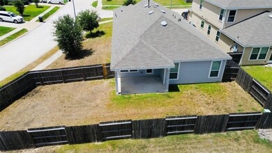 Building Photo - 4802 Greenfield Springs Ln