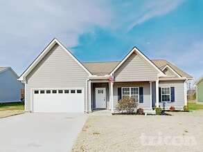 Building Photo - 815 Ellyson Dr