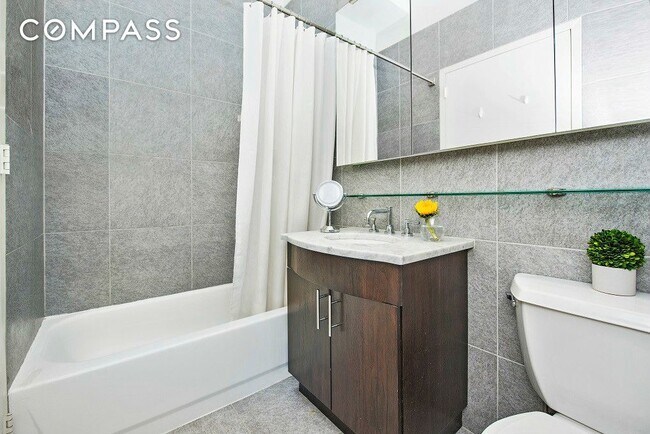 Foto del edificio - 80 John St