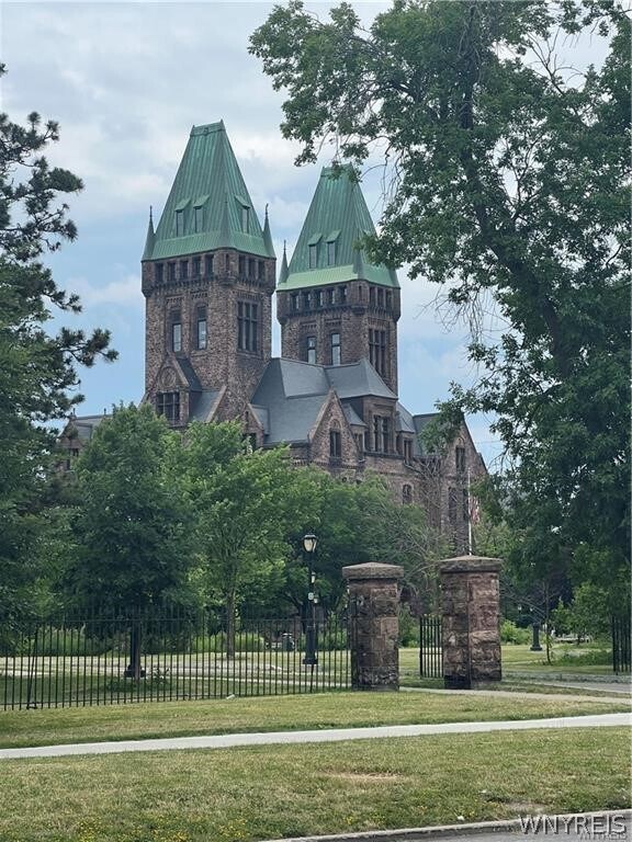 Foto del edificio - 57 Abbottsford Pl