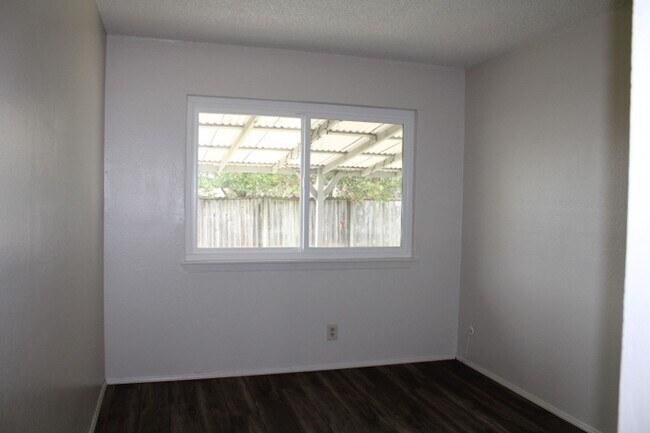 Building Photo - PENDING 2733 Sargent Ave, San Pablo, CA 94806