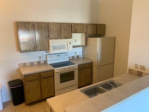 Foto del edificio - 1475 Northwood Dr