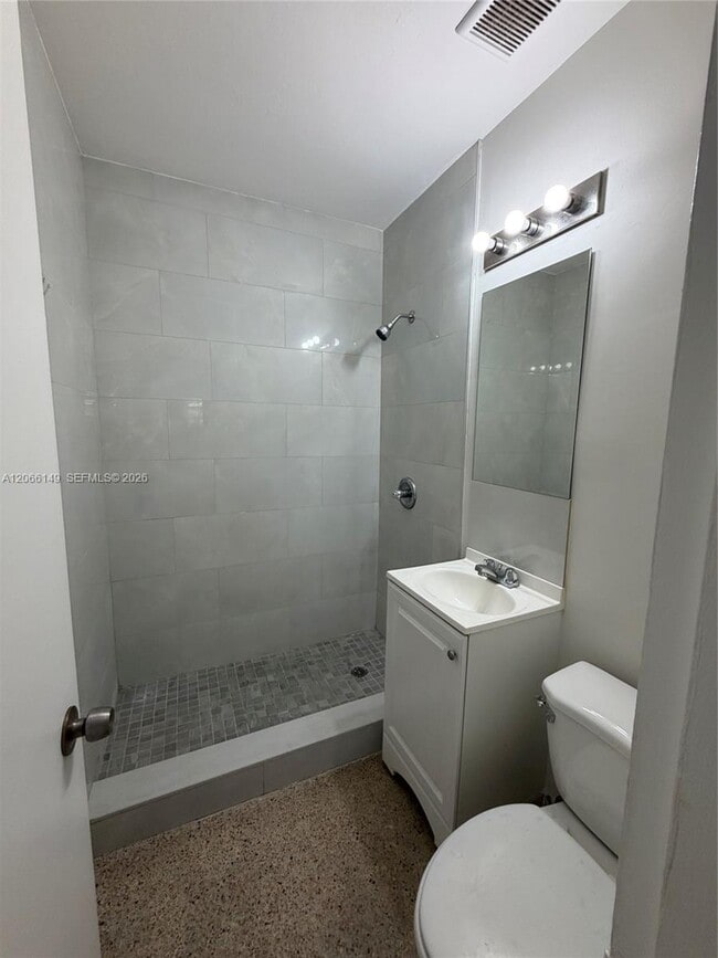 Foto del edificio - 980 W 53rd Terrace