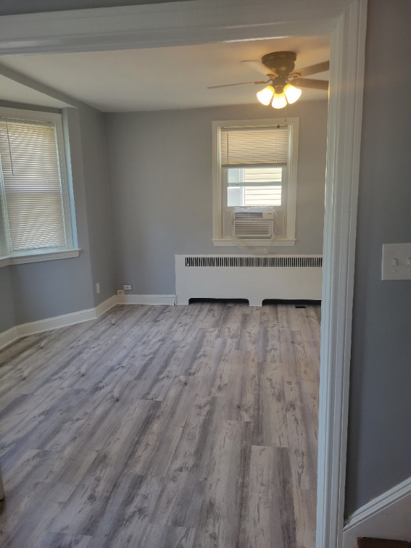 Building Photo - 1253 Circle Dr