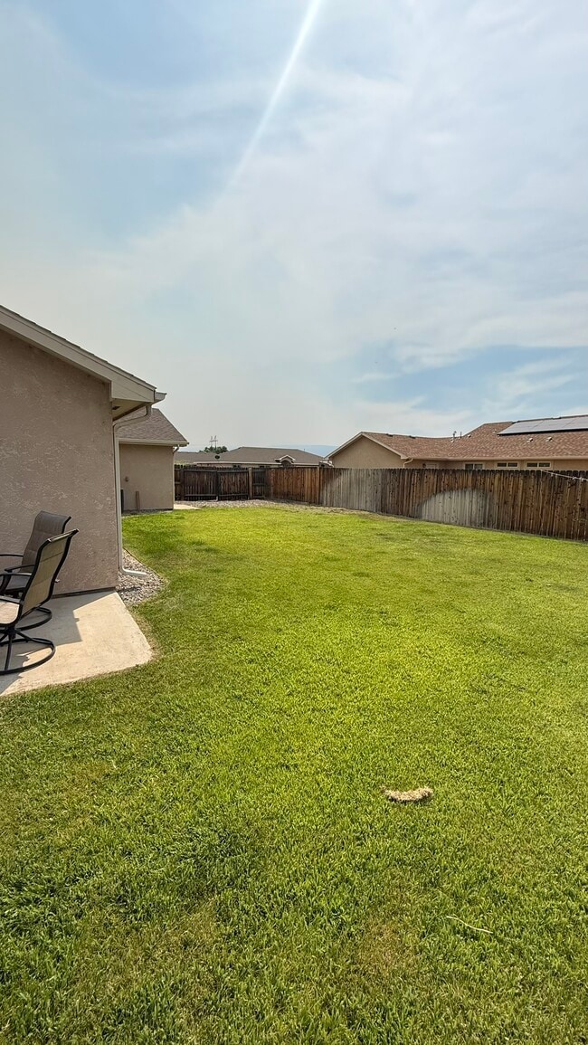 Building Photo - 2986 Swan Meadows Dr