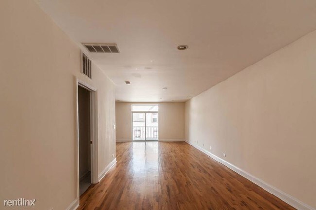 Foto del edificio - 1802 W Belmont Ave