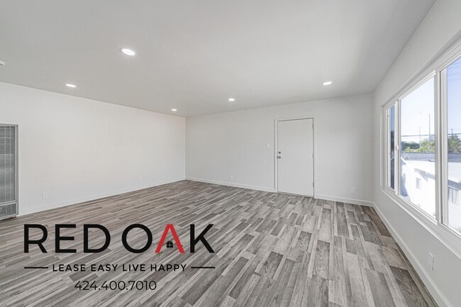 Building Photo - 4240 S Centinela Ave