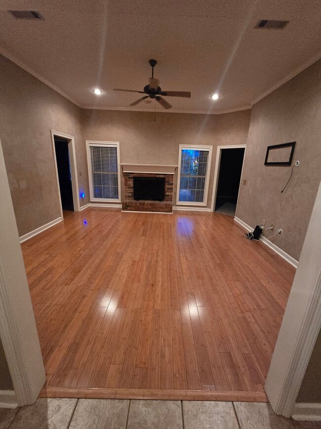 Building Photo - 107 Turnberry Cv