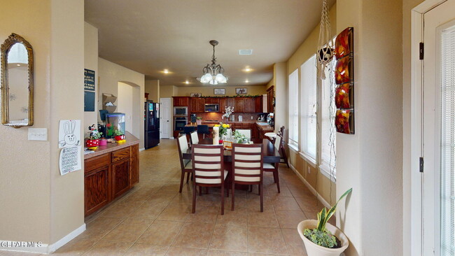 Building Photo - 7350 La Casa Way
