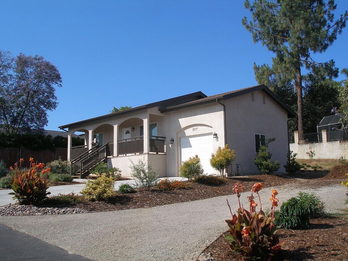 977 W 15th Ave, Escondido, CA 92025 House Rental in Escondido, CA