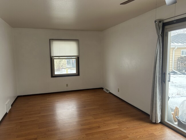 Dining room - 1850 Ruben Dr