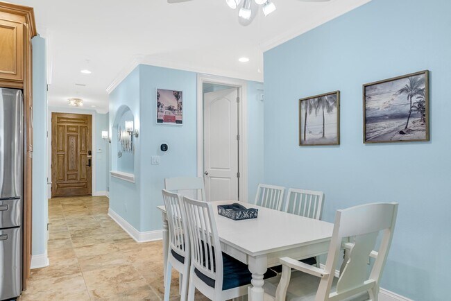 Foto del edificio - 2450 N Ocean Shore Blvd