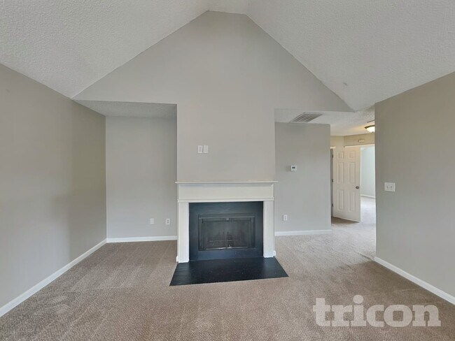 Foto del edificio - 11842 Registry Blvd