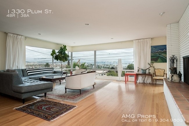 Building Photo - Views Views Views Timeless Point Loma Gem
