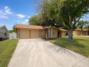4231 Eagle Nest Dr