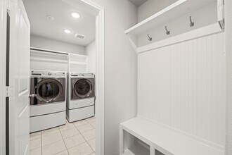Building Photo - 12918 Catfish River Ct