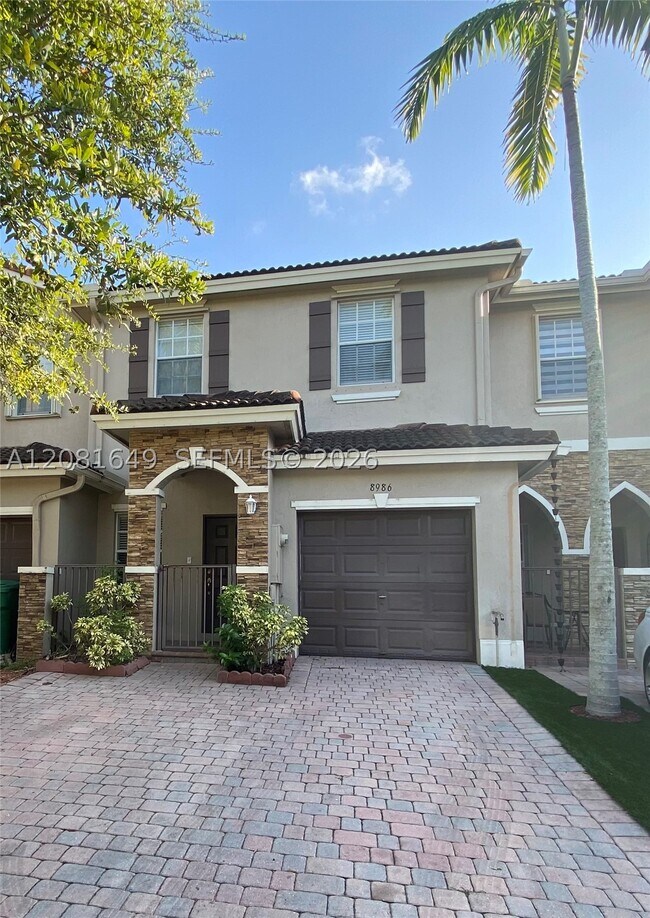 Foto del edificio - 8986 SW 225th St