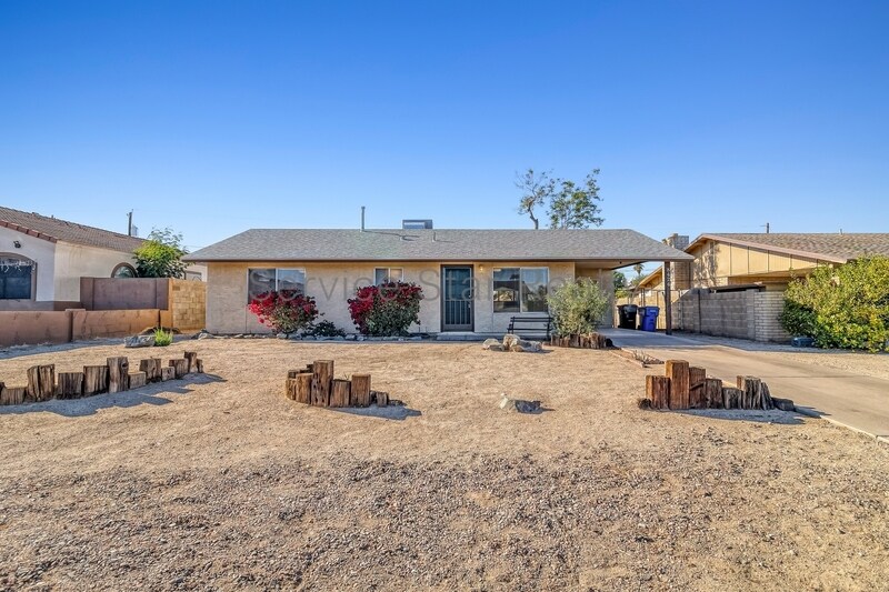Foto principal - 8424 S 9th St