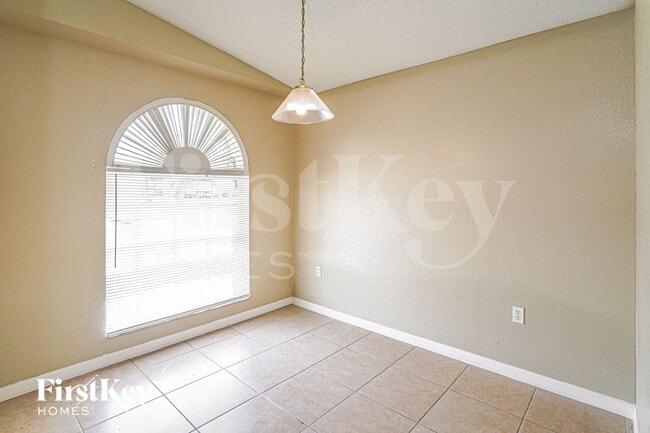 Foto del edificio - 175 Kings Pond Ave