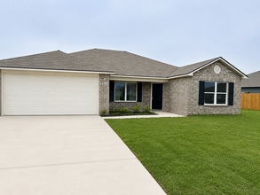 Building Photo - 2341 Bobwhite Dr