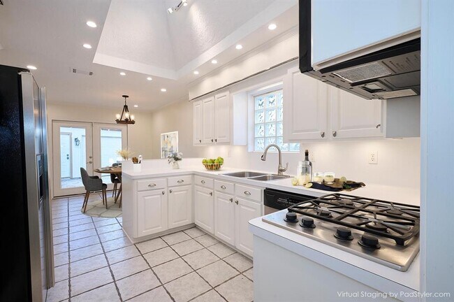 Building Photo - 9403 Langdon Ln