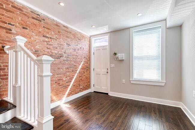 Foto del edificio - 734 S Robinson St