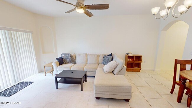 Building Photo - 161 Aston Grande Dr