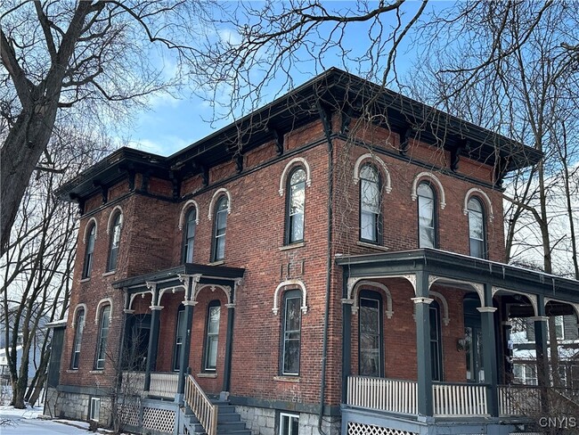 Foto del edificio - 9 Perry St