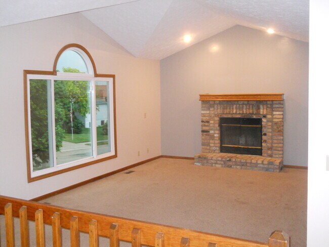 Building Photo - 20213 Hopper St