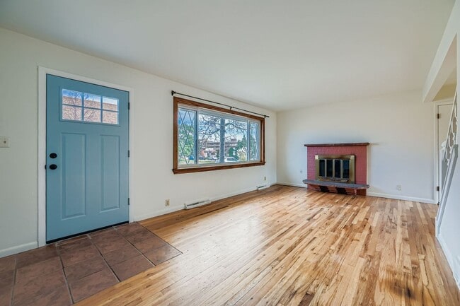 Foto del edificio - 4660 Sioux Dr