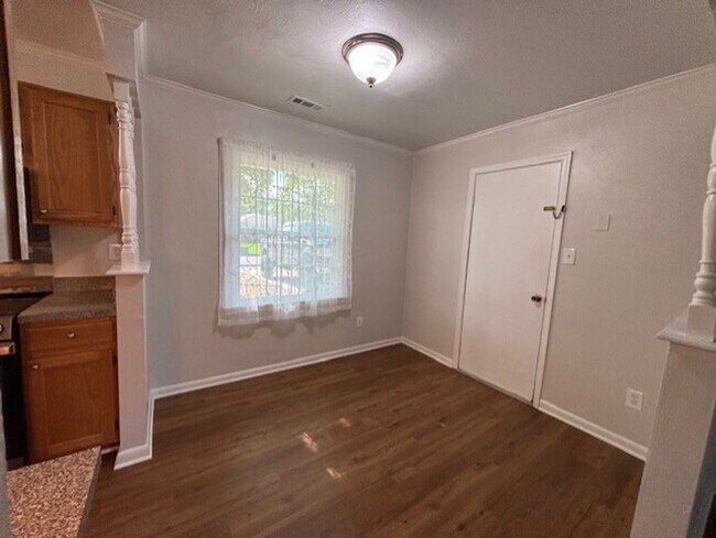 Foto del edificio - Windsor Oaks West