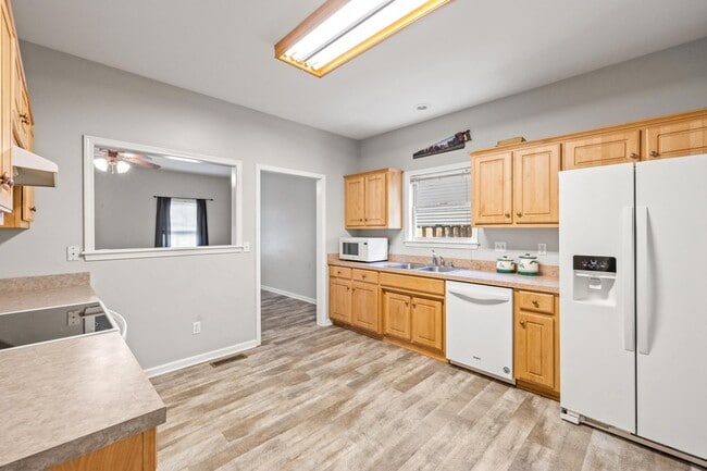 Photo - 377 Church St Townhome