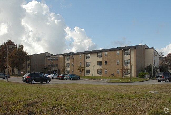 Building Photo - Baten Arms Apartments