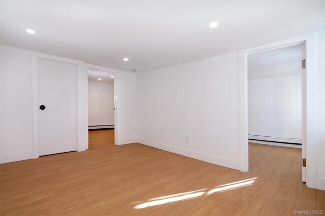 Foto del edificio - 9 N Buckhout St