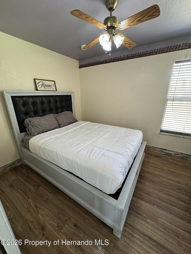 Foto del edificio - 14373 Irving St