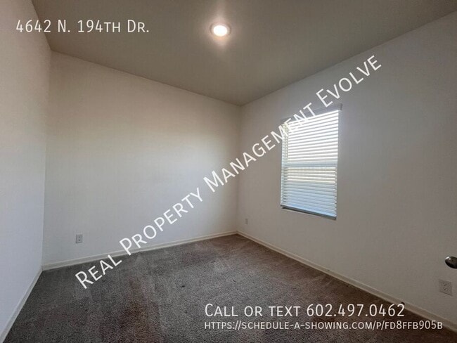Building Photo - COME TOUR TODAY!