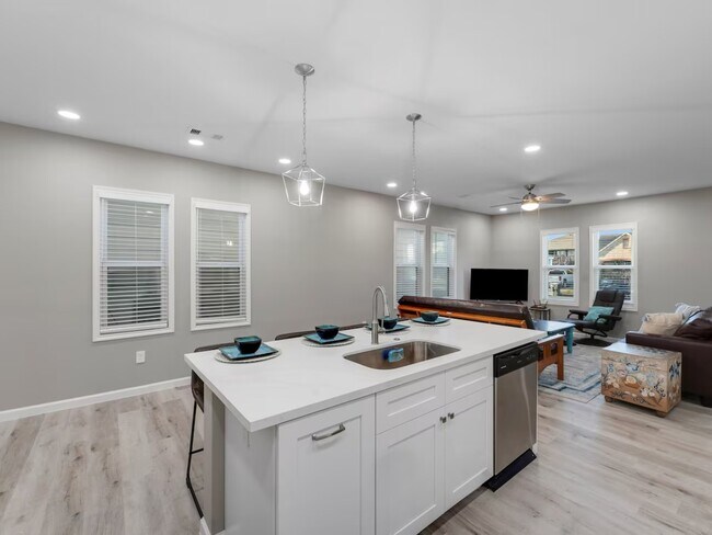 Foto del edificio - 4019 Ave S