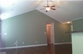 Building Photo - Wonderful 3 Bedroom Acorn Ridge Beauty!