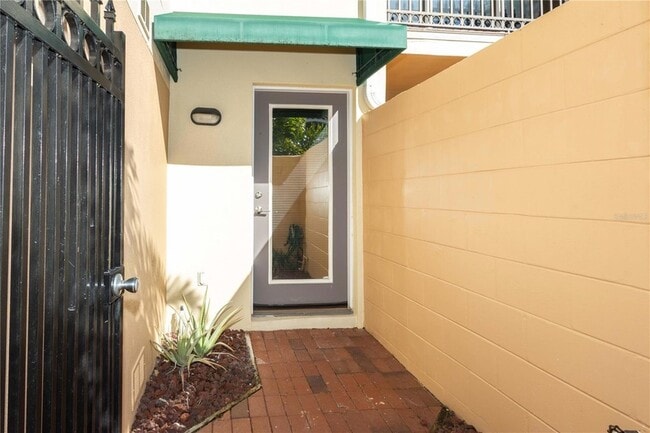 Photo - 824 Padua Ln Townhome