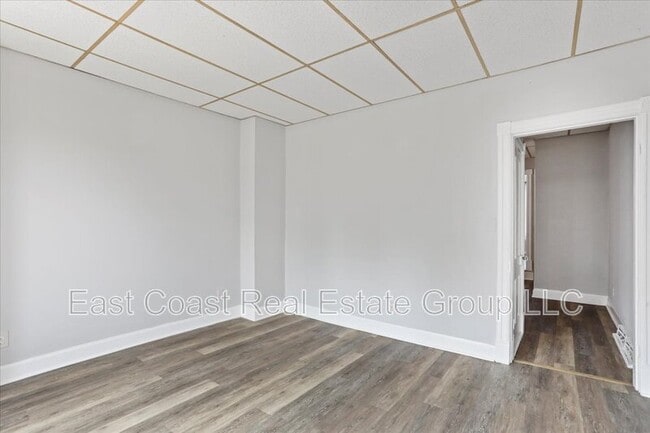 Building Photo - 805 S Potomac St
