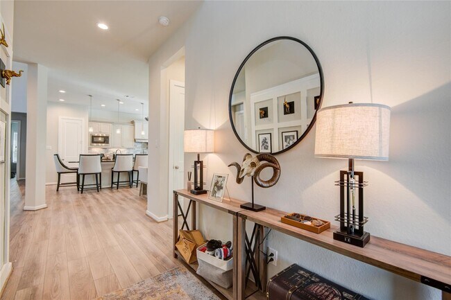 Foto del edificio - 7314 Kingbird Cv Ct