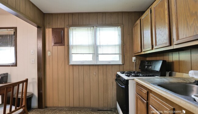 Foto del edificio - 6206 Hillcrest Rd